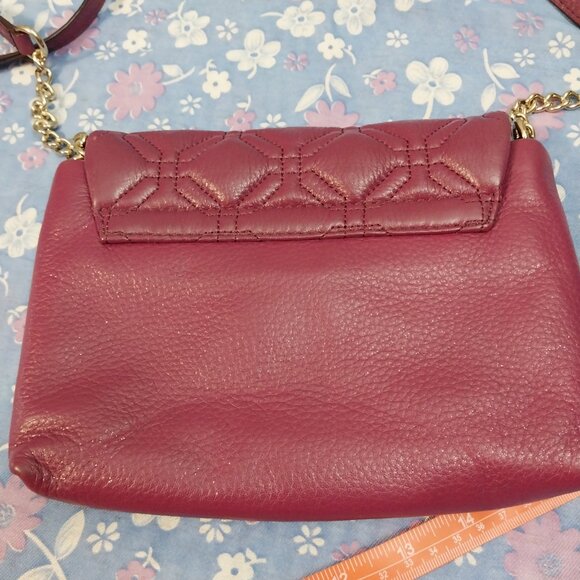 3086 Small Kate Spade Cross Body in Wine Leather. - Picture 7 of 11
